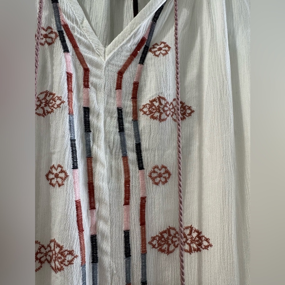 Knox Rose white embroidered shift midi dress Size Small Sleeveless V neck NWT - Picture 2 of 11